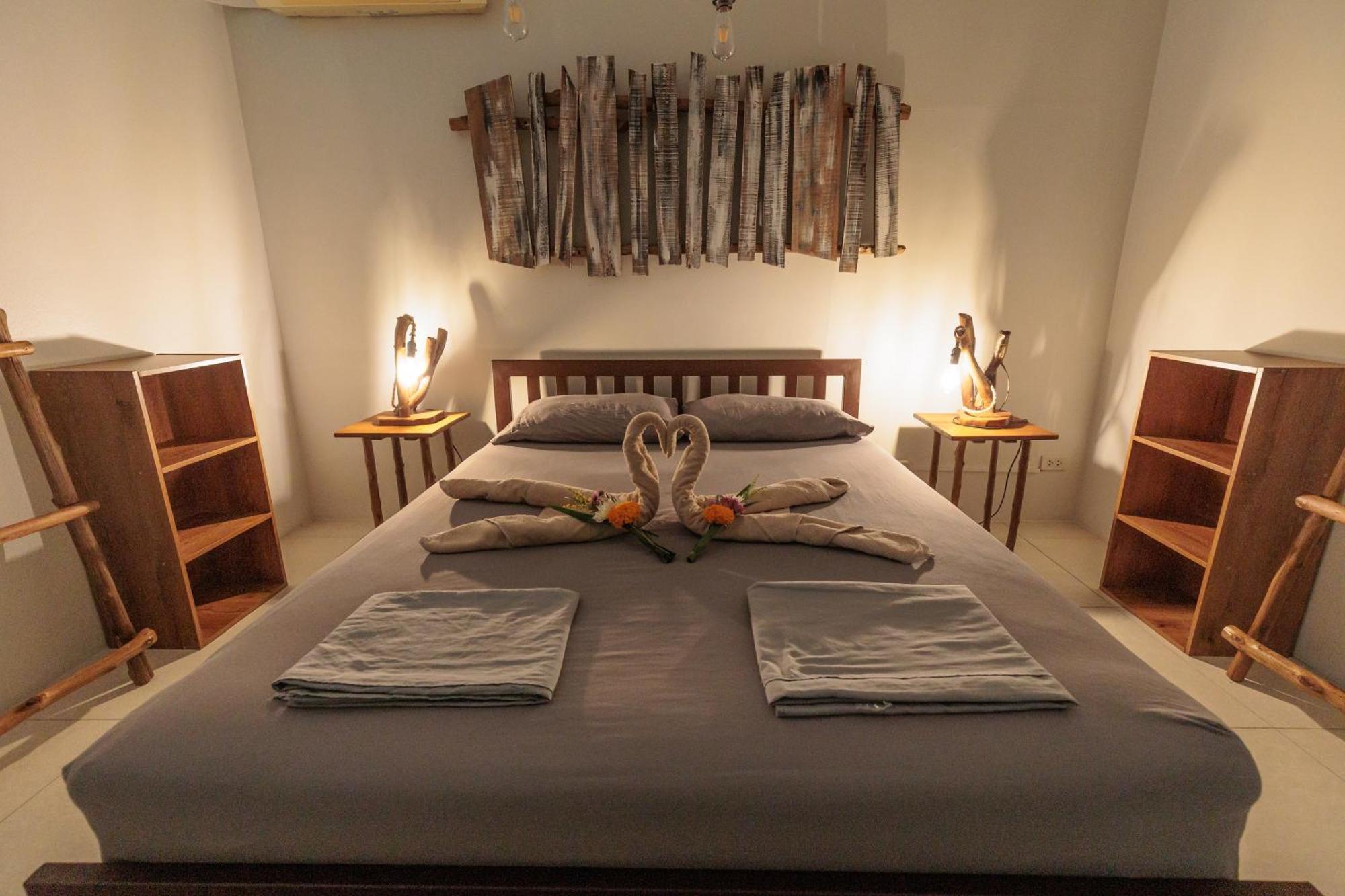 House Of Happiness Hostel Thongsala Εξωτερικό φωτογραφία