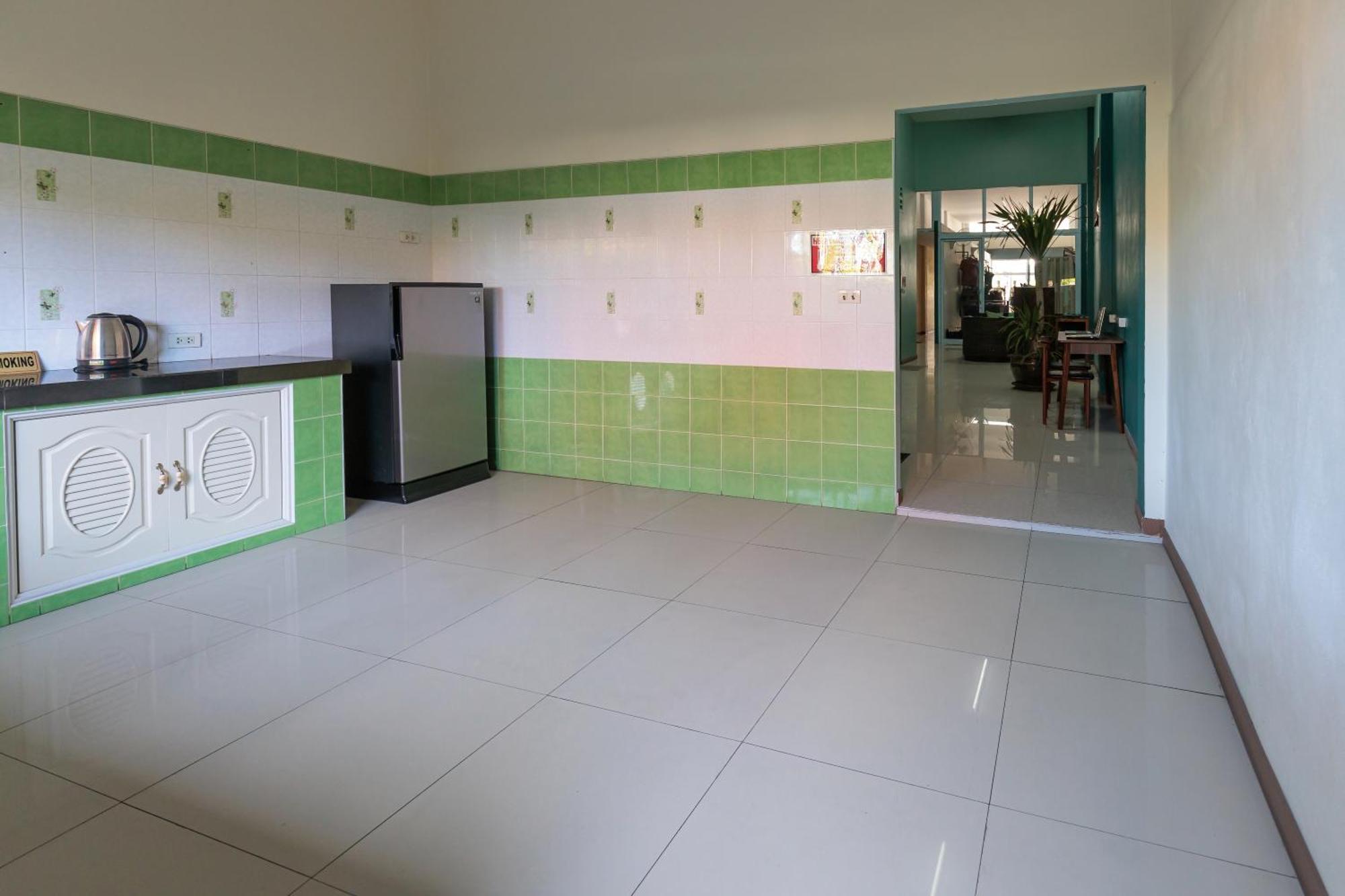 House Of Happiness Hostel Thongsala Εξωτερικό φωτογραφία